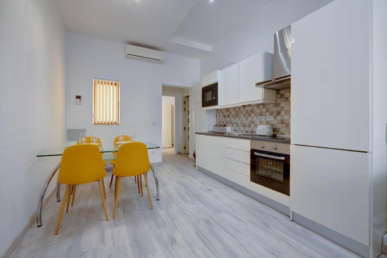 Modern Apartment In The Best Area Of Sliema Exterior foto